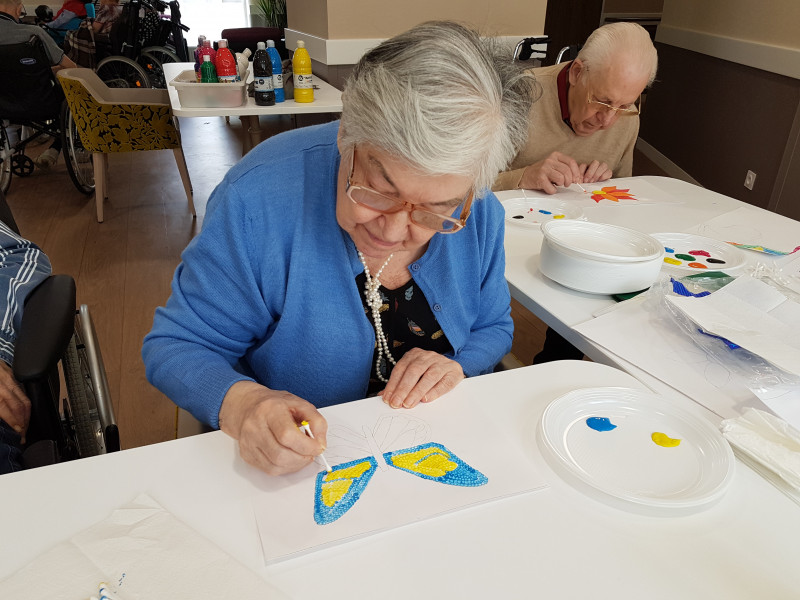 Lundi 8 avril: Atelier créatif autour du pointillisme et du quilling