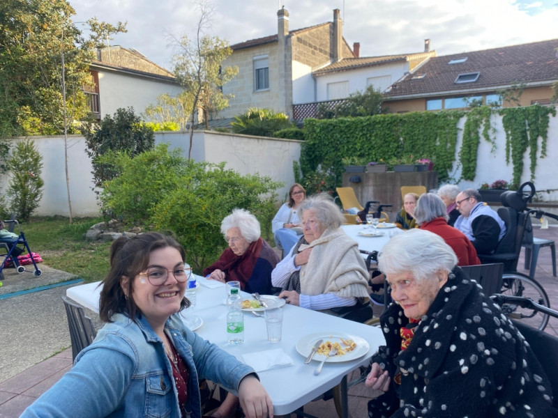 Un air de guinguette à la résidence !