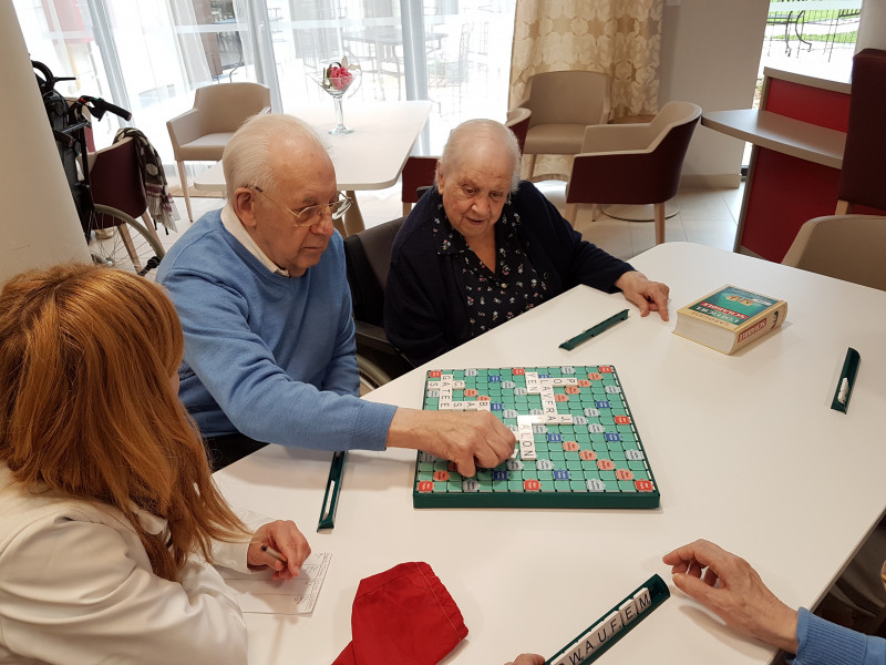 Matinée du 8 Mai : scrabble géant